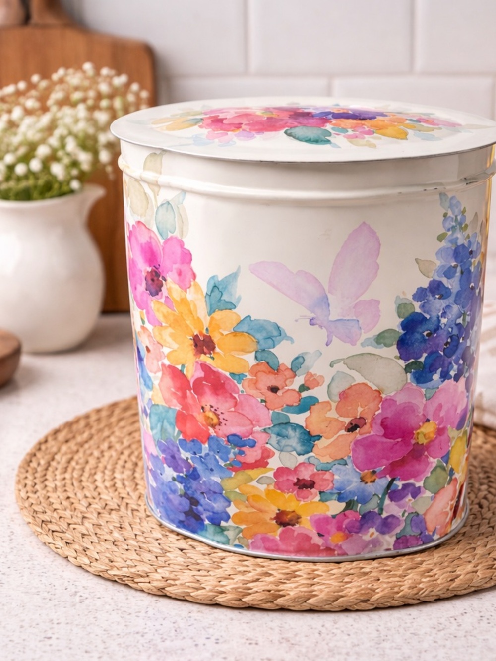 Vintage Floral Tin Canister/Container